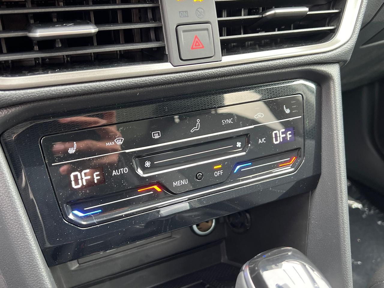 2025 Volkswagen Taos 1.5T SE Hagerstown MD