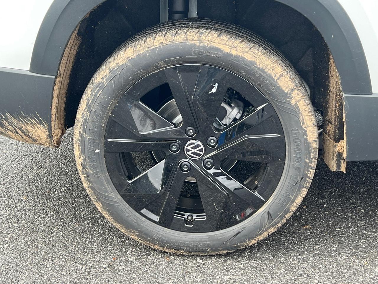 2025 Volkswagen Taos 1.5T SE Hagerstown MD