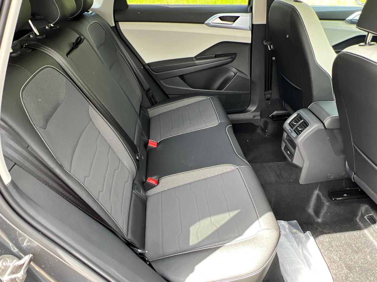 2025 Volkswagen Taos 1.5T SE Hagerstown MD