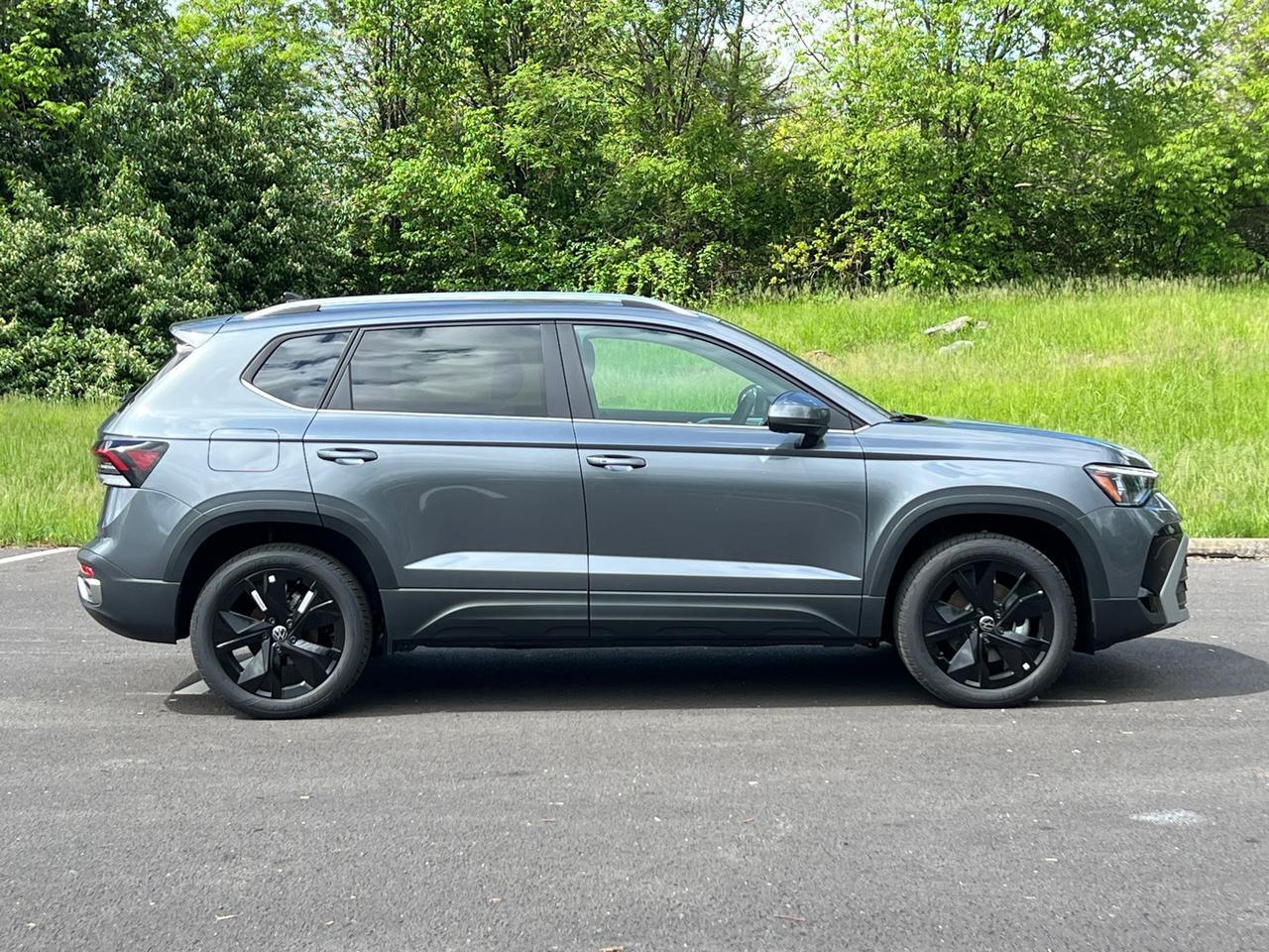 2025 Volkswagen Taos 1.5T SE Hagerstown MD