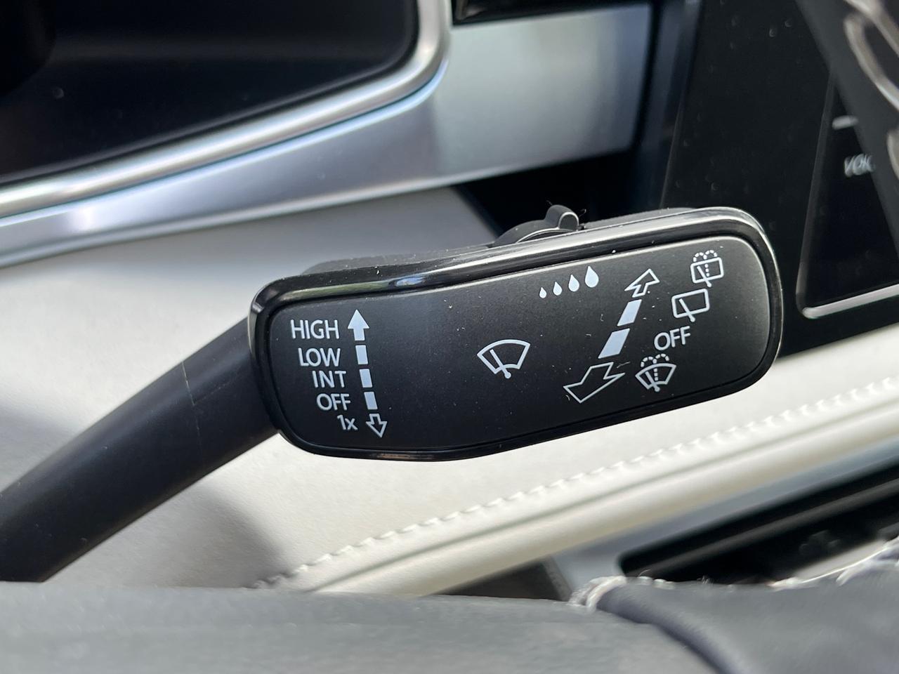 2025 Volkswagen Taos 1.5T SE Hagerstown MD