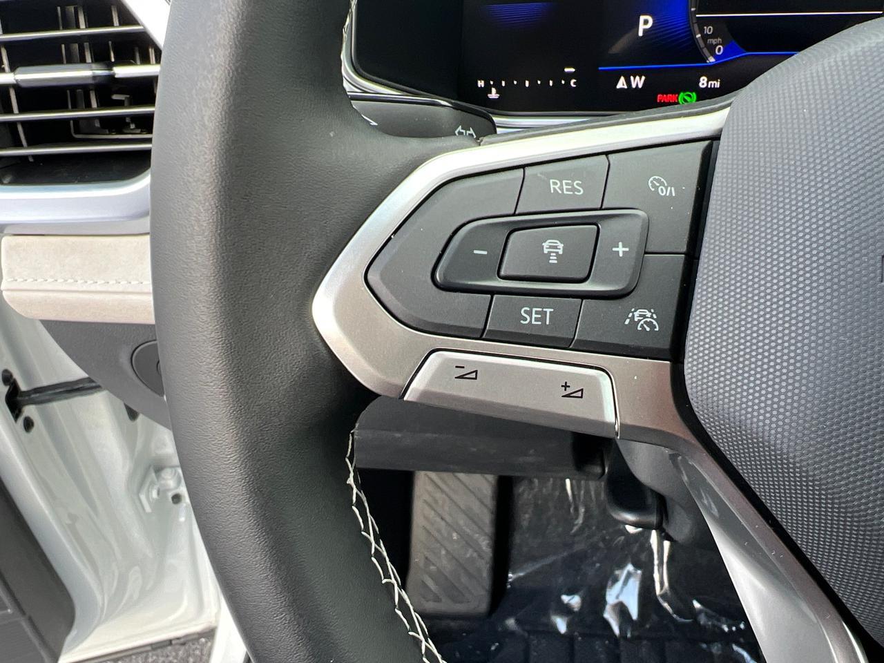 2025 Volkswagen Taos 1.5T SE Hagerstown MD