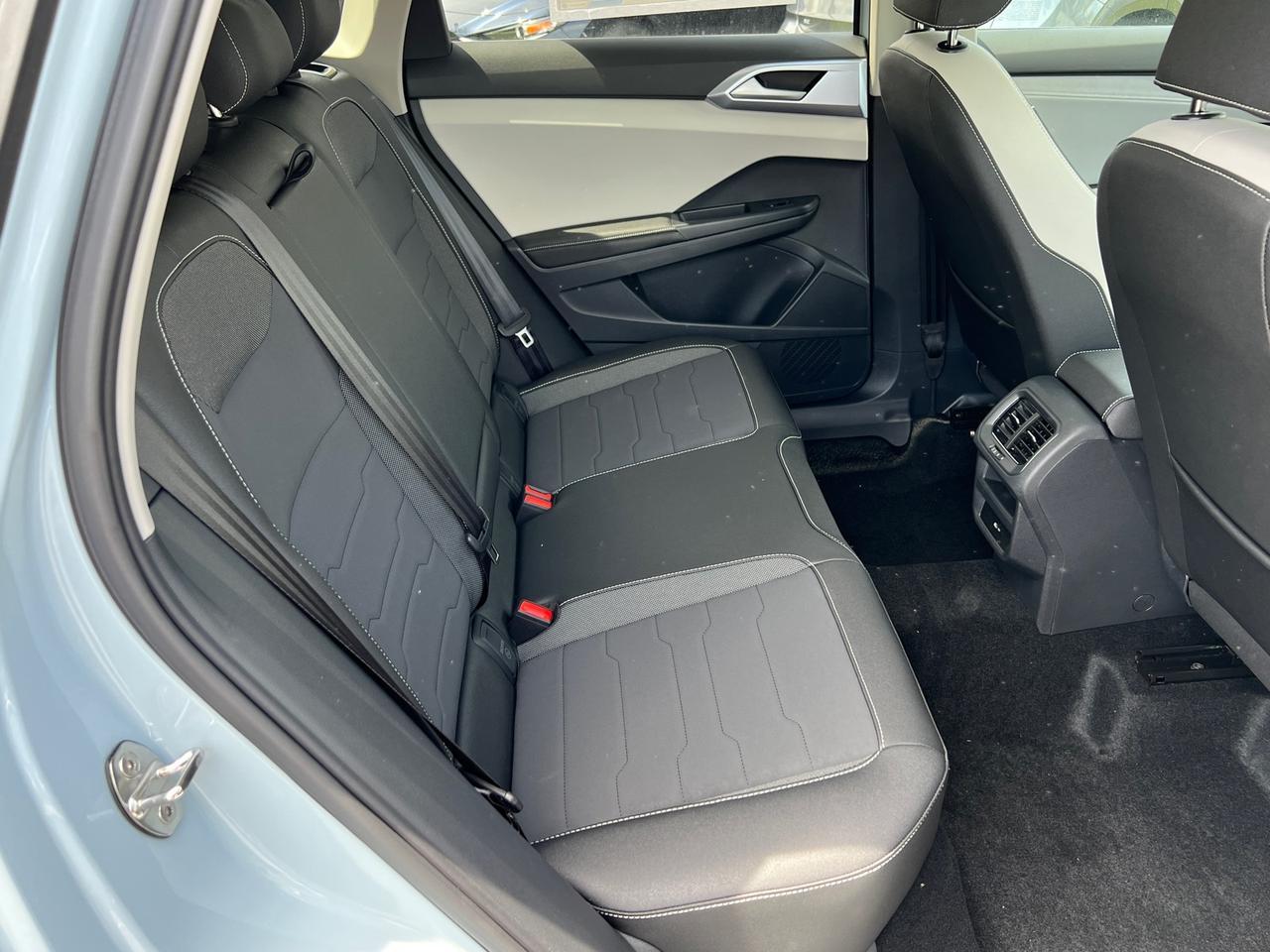 2025 Volkswagen Taos 1.5T SE Hagerstown MD