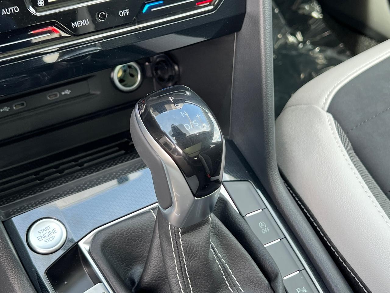 2025 Volkswagen Taos 1.5T SE Hagerstown MD