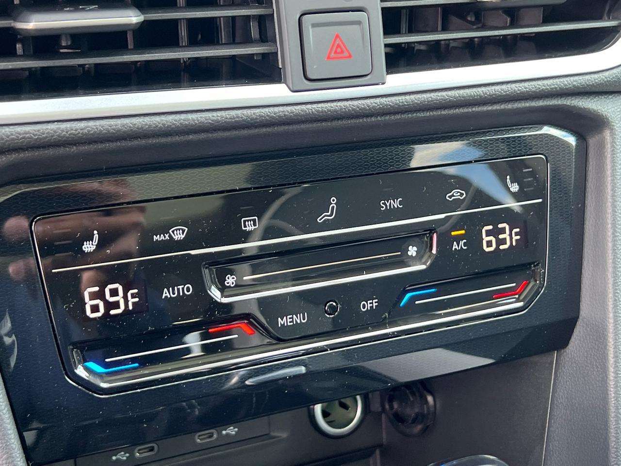 2025 Volkswagen Taos 1.5T SE Hagerstown MD