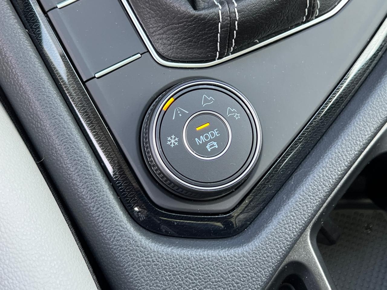 2025 Volkswagen Taos 1.5T SE Hagerstown MD