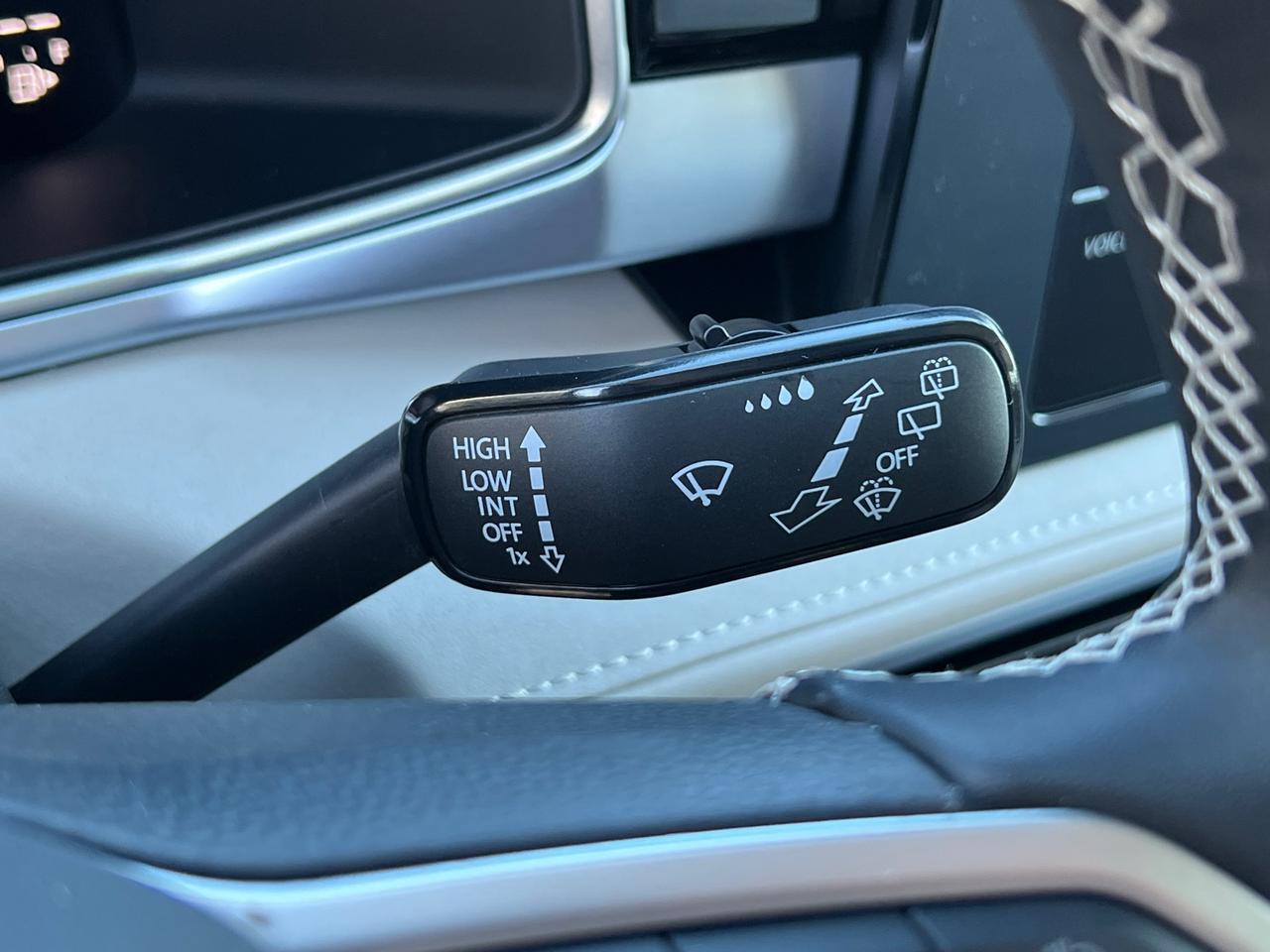 2025 Volkswagen Taos 1.5T SE Hagerstown MD