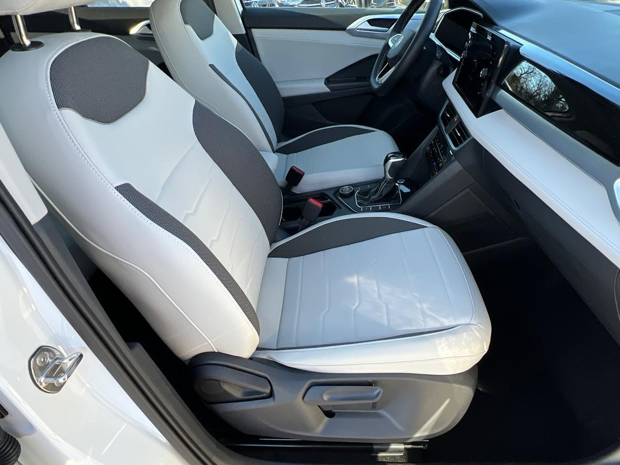 2025 Volkswagen Taos 1.5T SE Hagerstown MD