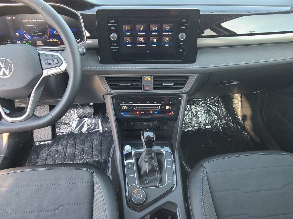 2025 Volkswagen Taos 1.5T SE Springfield VA