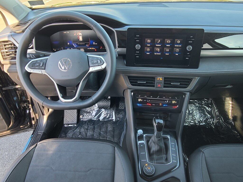 2025 Volkswagen Taos 1.5T SE Springfield VA