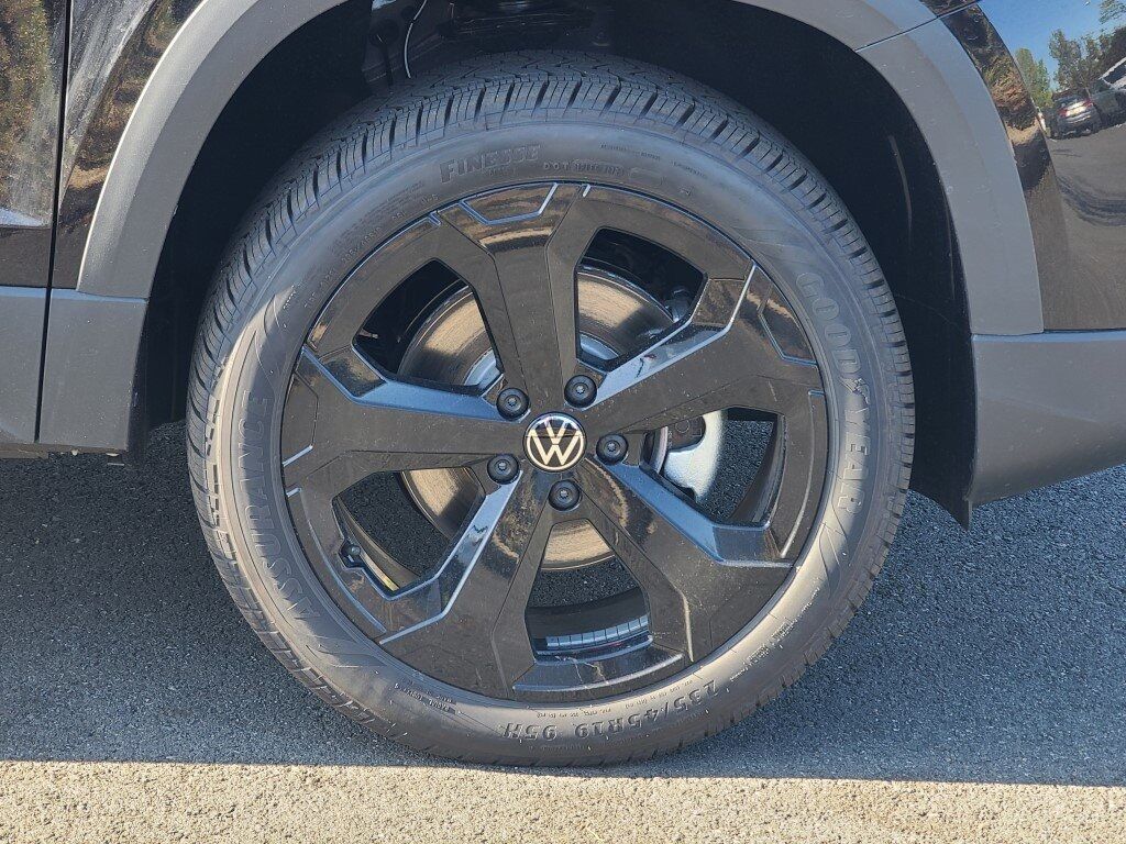 2025 Volkswagen Taos 1.5T SE Springfield VA