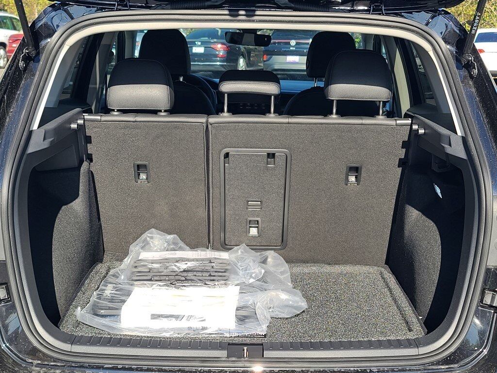 2025 Volkswagen Taos 1.5T SE Springfield VA