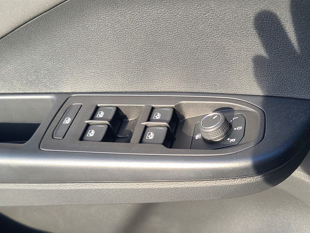 2025 Volkswagen Taos 1.5T SE Springfield VA