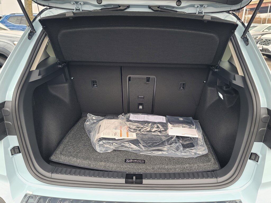 2025 Volkswagen Taos 1.5T SE Springfield VA