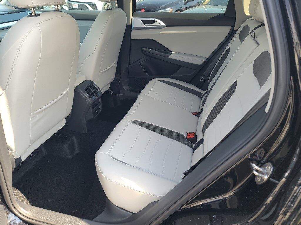 2025 Volkswagen Taos 1.5T SE Springfield VA