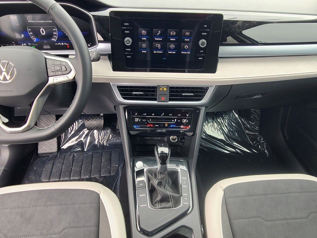2025 Volkswagen Taos 1.5T SE Springfield VA