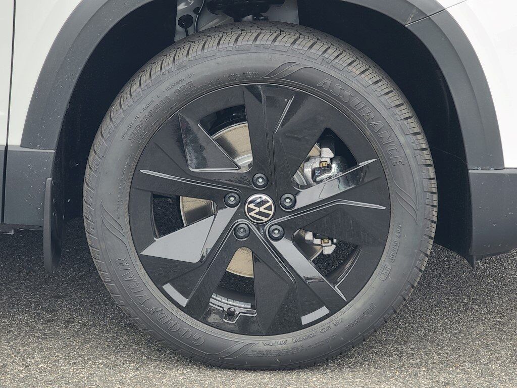 2025 Volkswagen Taos 1.5T SE Springfield VA