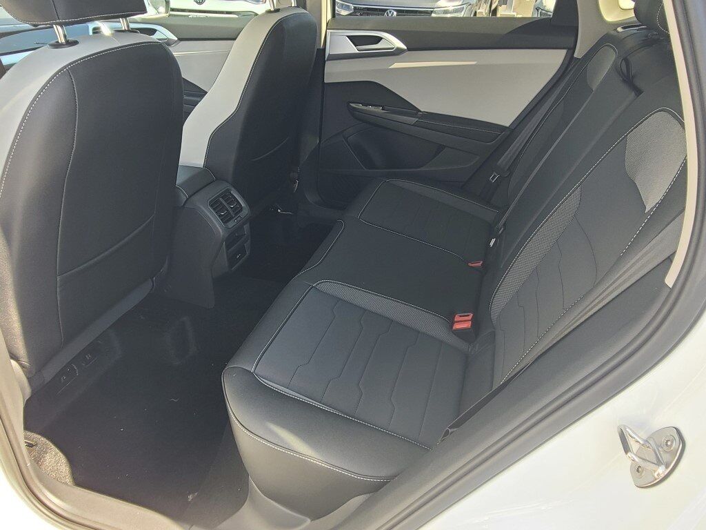 2025 Volkswagen Taos 1.5T SE Springfield VA