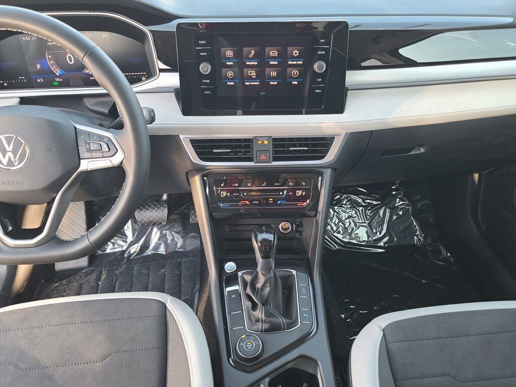 2025 Volkswagen Taos 1.5T SE Springfield VA