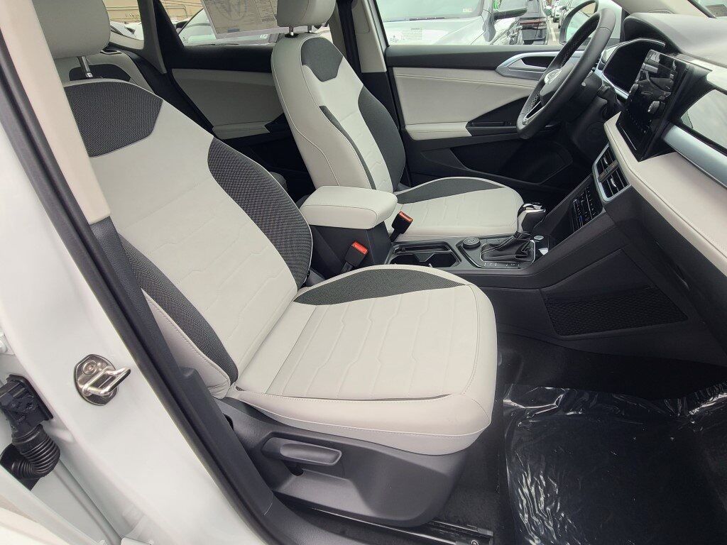 2025 Volkswagen Taos 1.5T SE Springfield VA