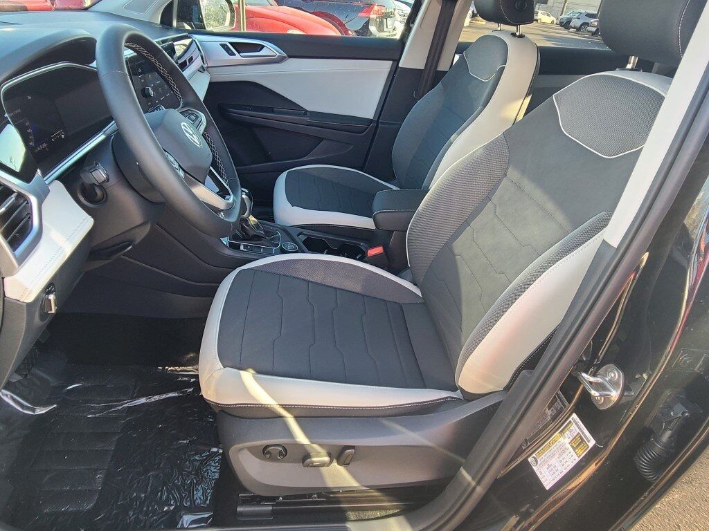 2025 Volkswagen Taos 1.5T SE Springfield VA