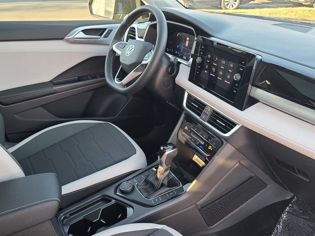 2025 Volkswagen Taos 1.5T SE Springfield VA
