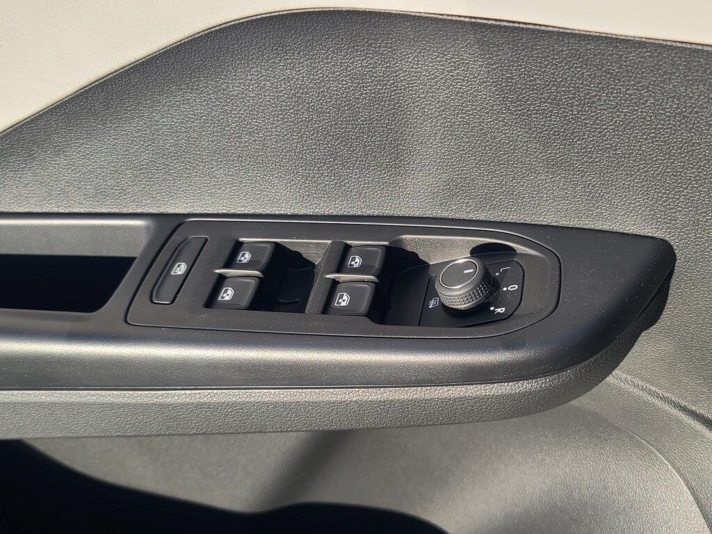 2025 Volkswagen Taos 1.5T SE Springfield VA