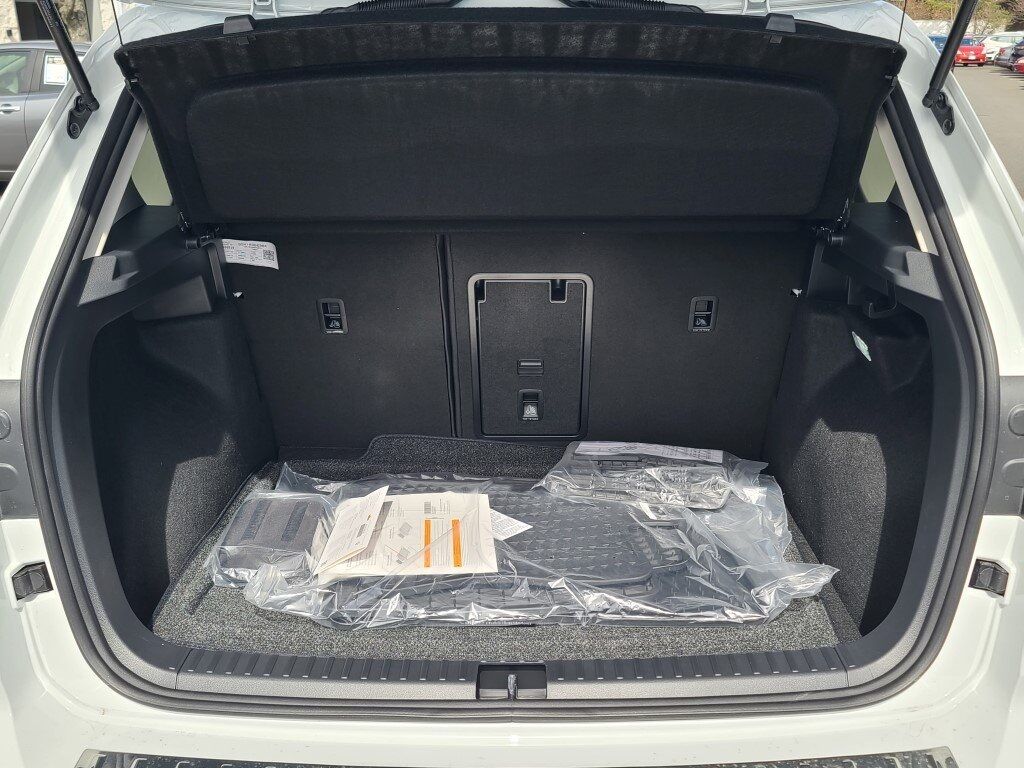 2025 Volkswagen Taos 1.5T SE Springfield VA