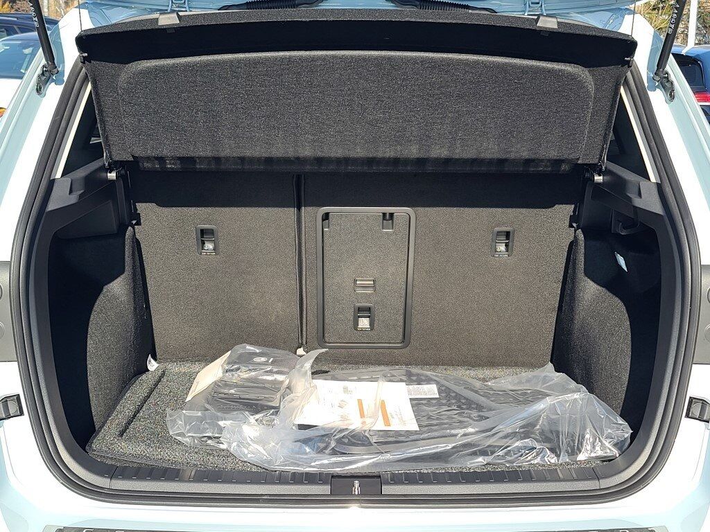 2025 Volkswagen Taos 1.5T SE Springfield VA