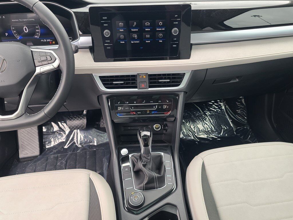 2025 Volkswagen Taos 1.5T SE Springfield VA