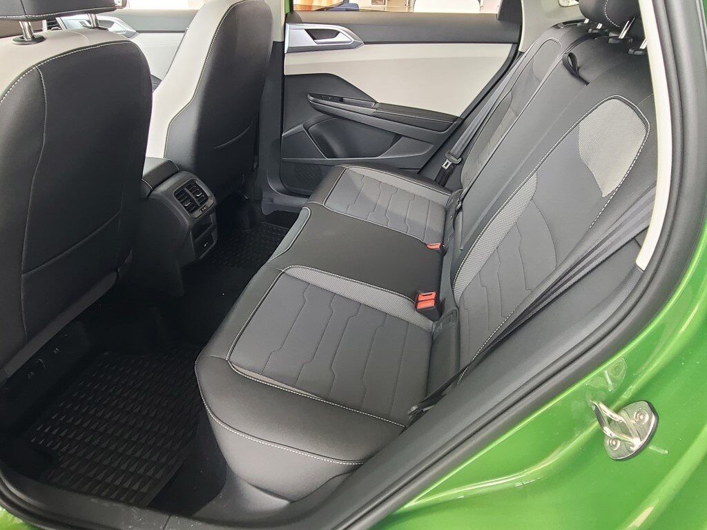 2025 Volkswagen Taos 1.5T SE Springfield VA