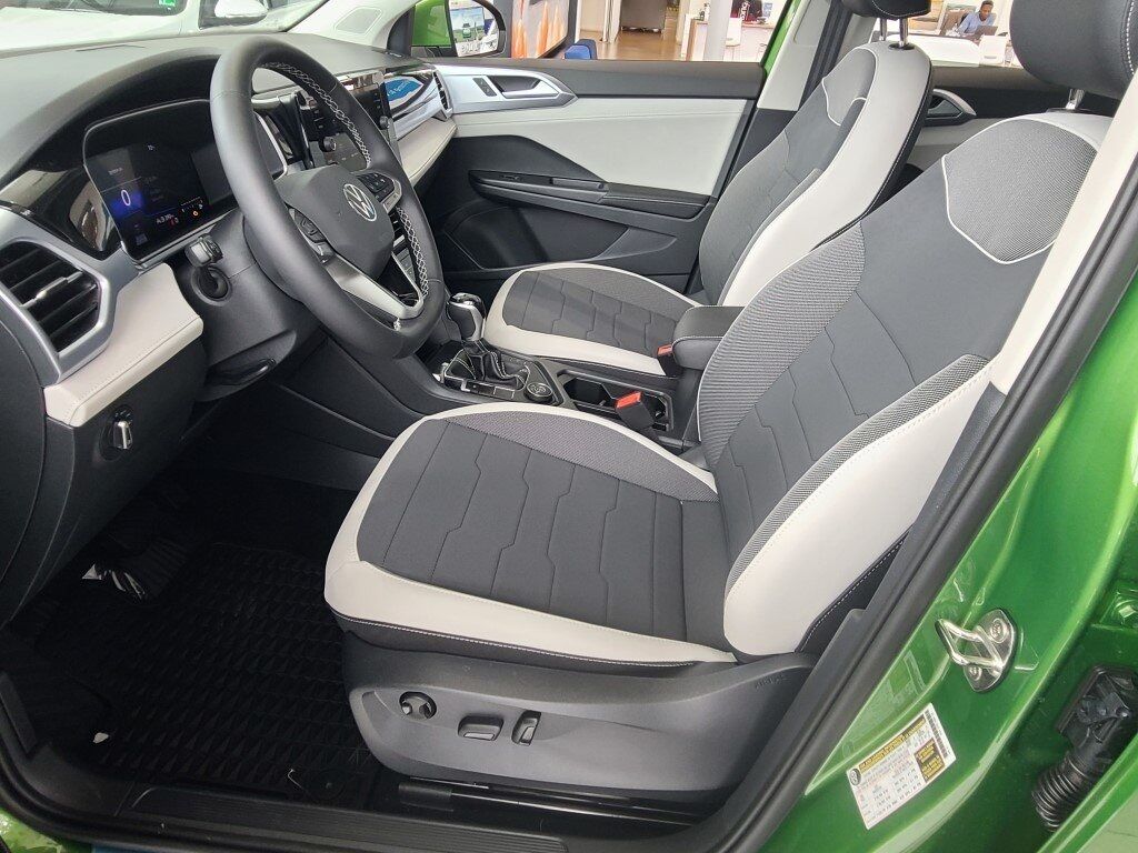 2025 Volkswagen Taos 1.5T SE Springfield VA