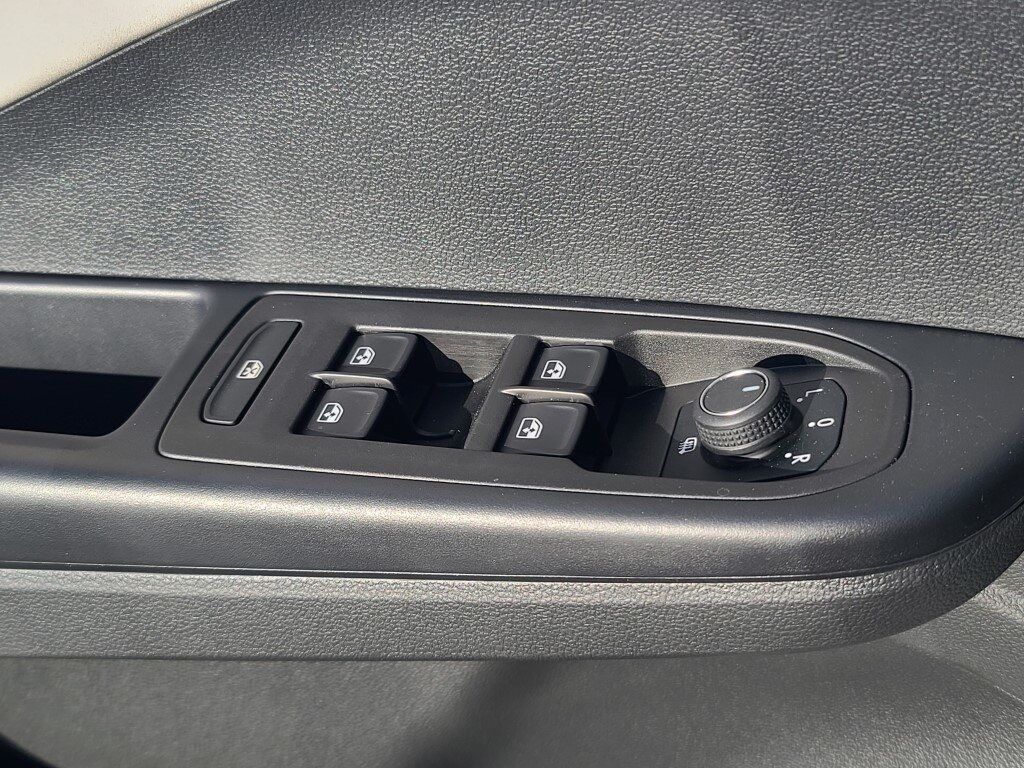 2025 Volkswagen Taos 1.5T SE Springfield VA