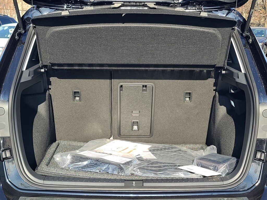 2025 Volkswagen Taos 1.5T SE Springfield VA