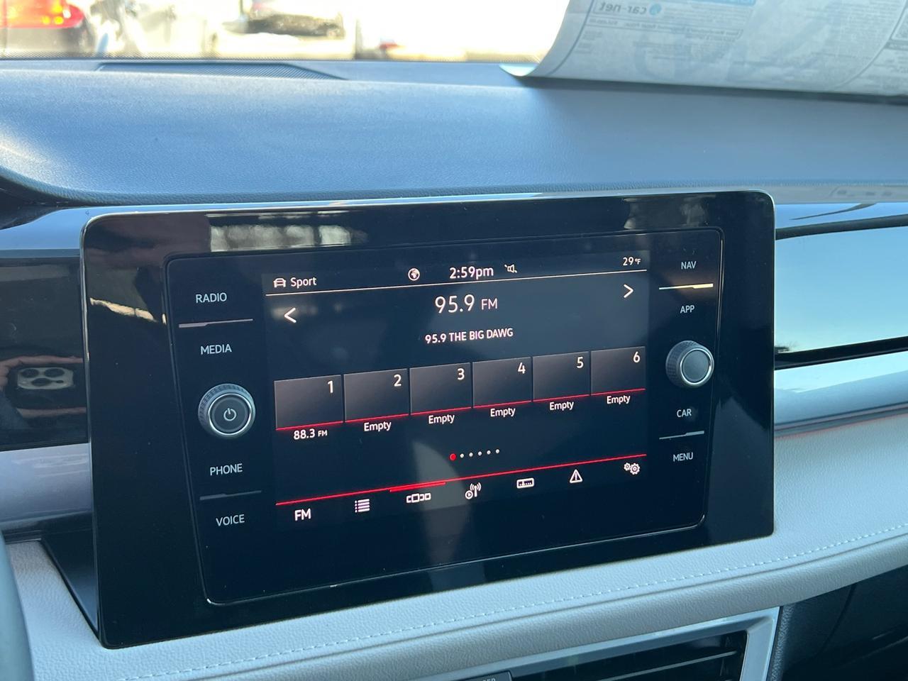 2025 Volkswagen Taos 1.5T SEL Hagerstown MD