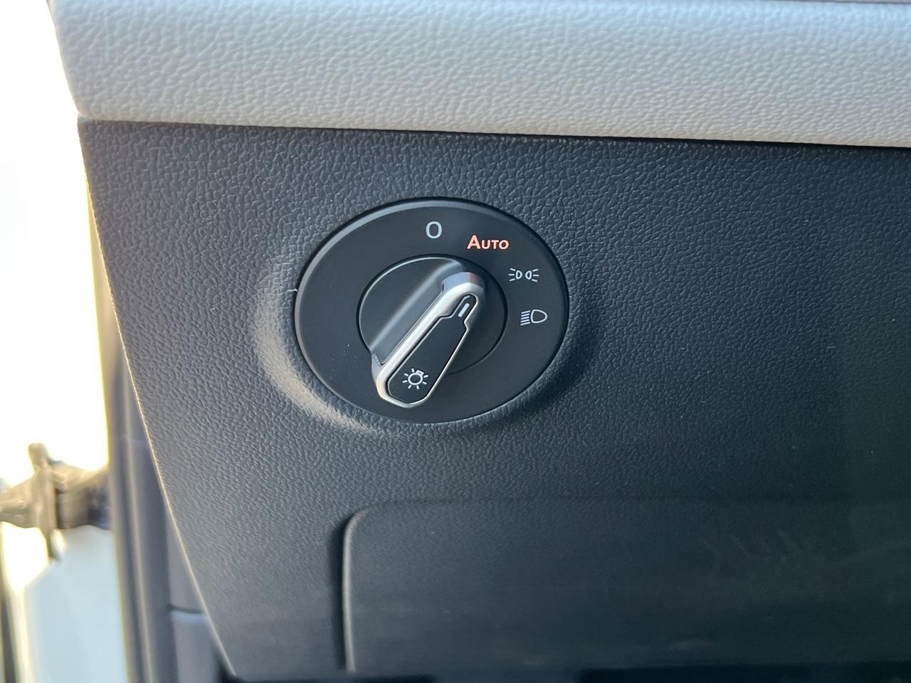 2025 Volkswagen Taos 1.5T SEL Hagerstown MD