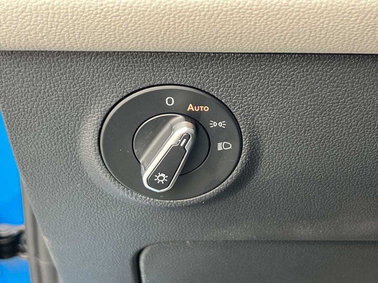 2025 Volkswagen Taos 1.5T SEL Hagerstown MD