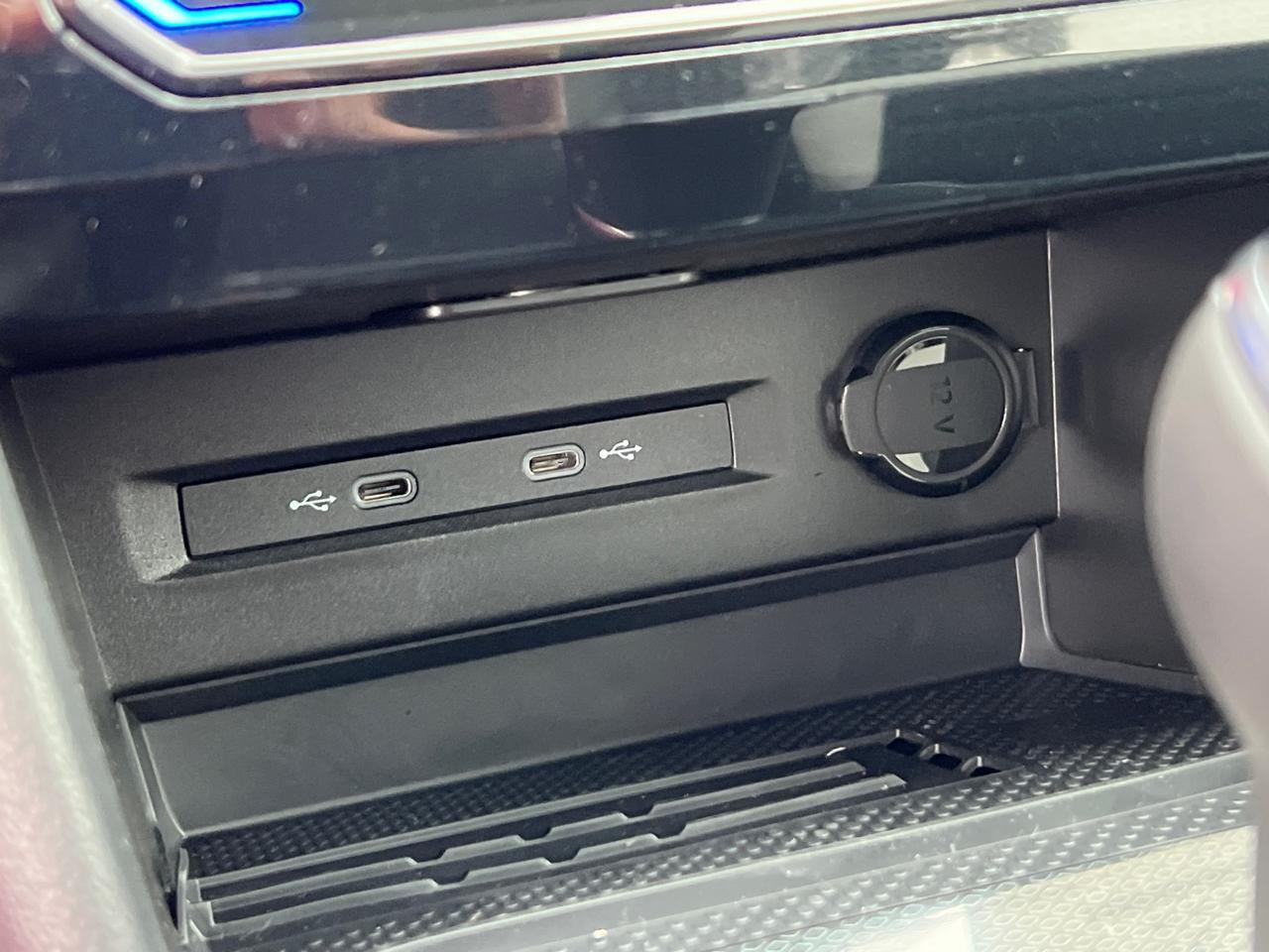 2025 Volkswagen Taos 1.5T SEL Hagerstown MD