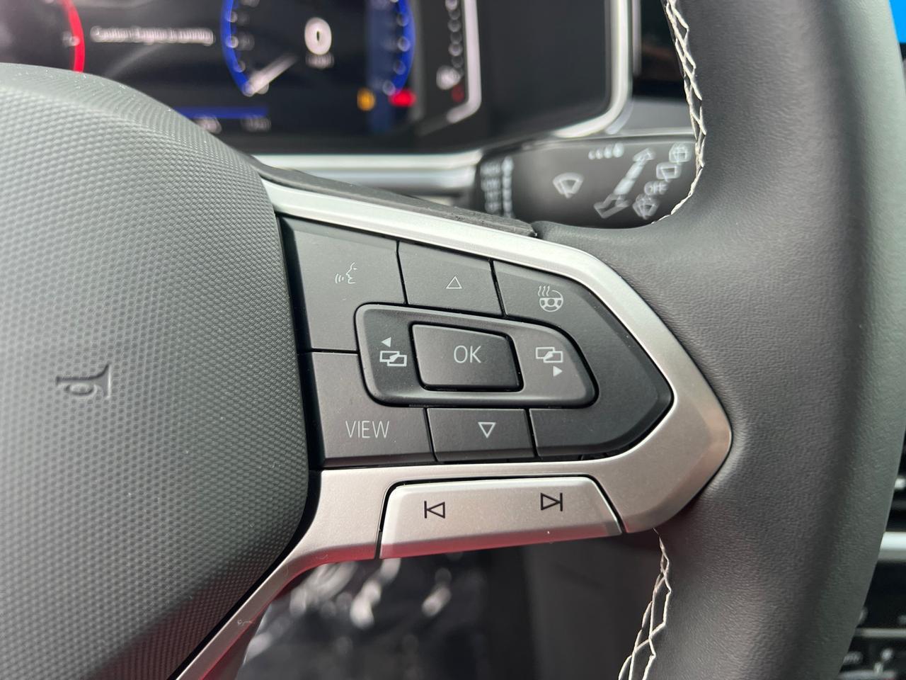 2025 Volkswagen Taos 1.5T SEL Hagerstown MD