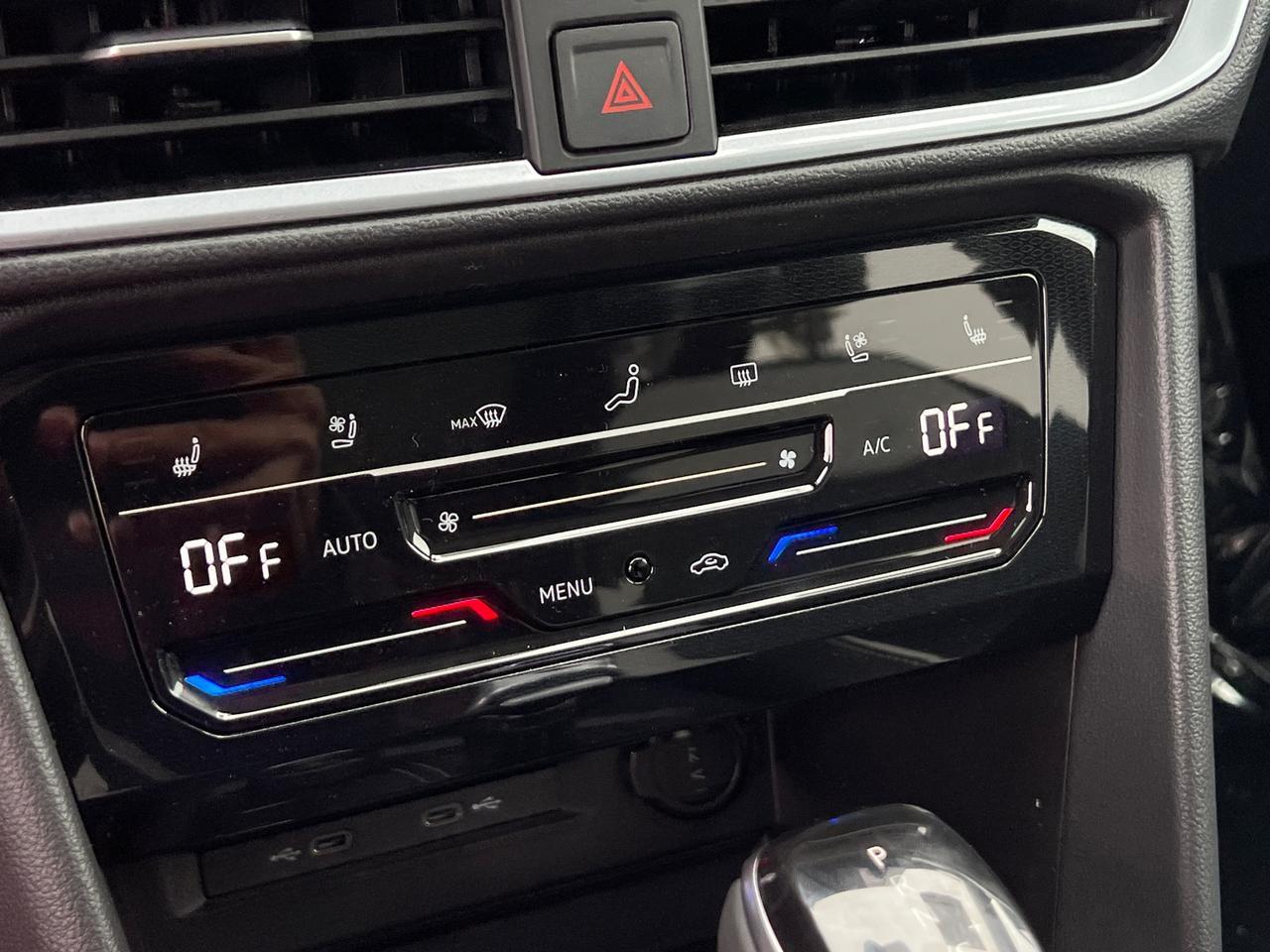 2025 Volkswagen Taos 1.5T SEL Hagerstown MD