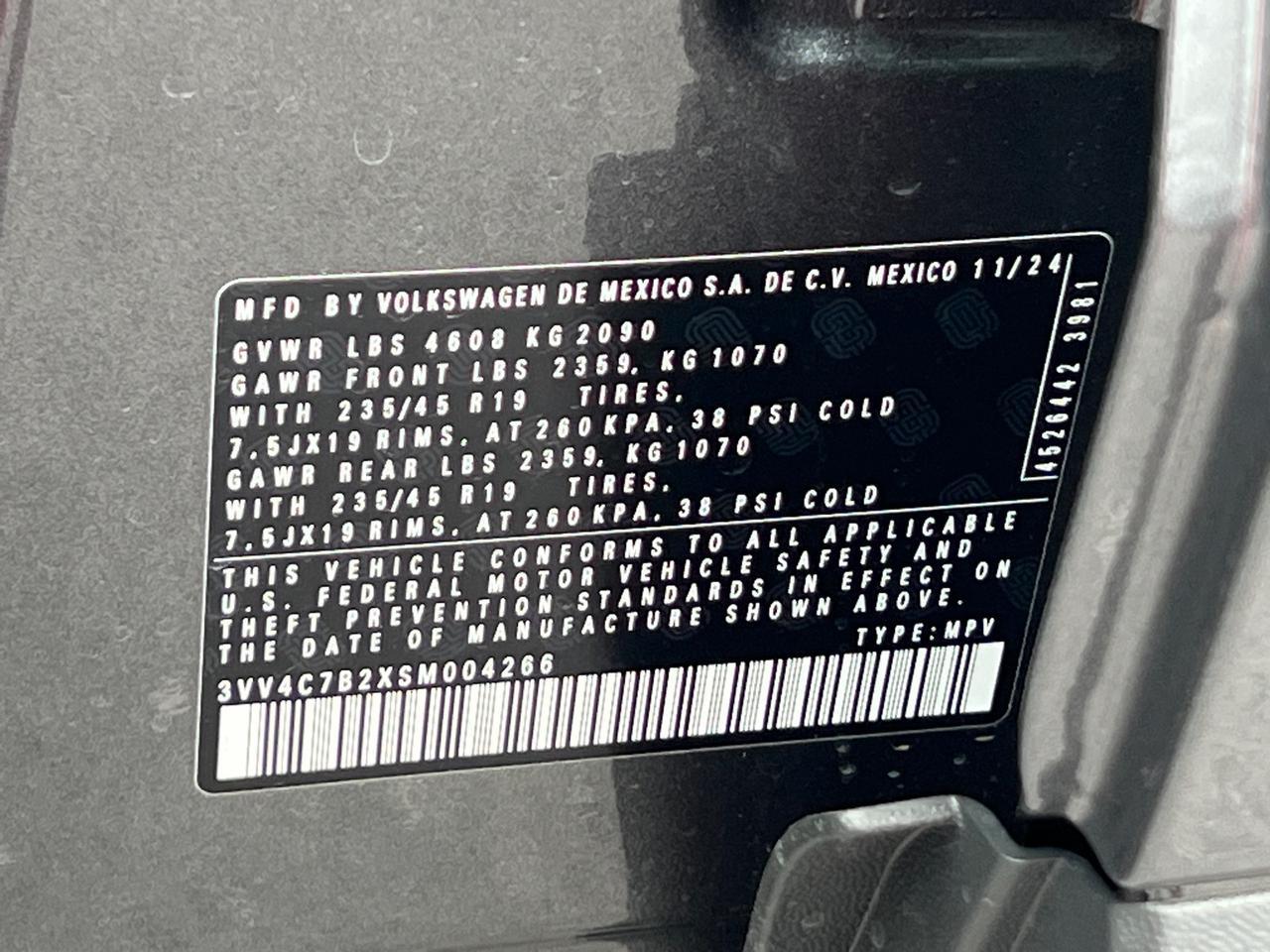 2025 Volkswagen Taos 1.5T SEL Hagerstown MD