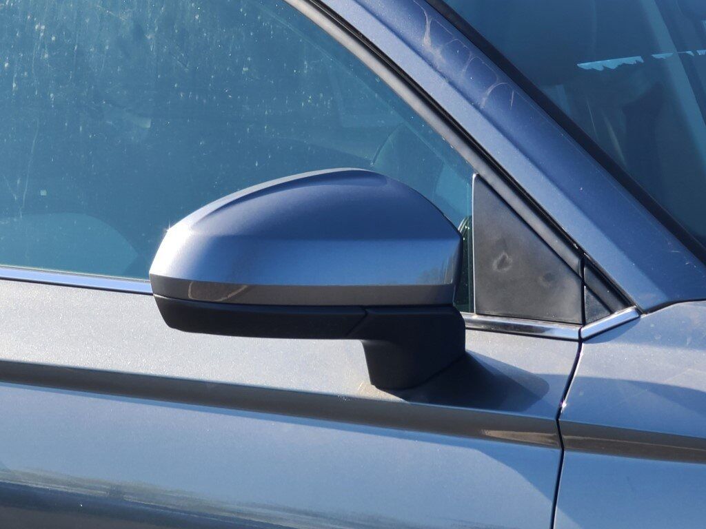 2025 Volkswagen Taos 1.5T SEL Springfield VA