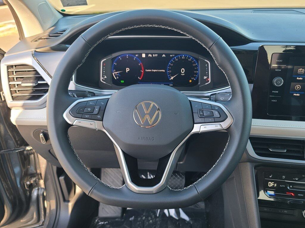 2025 Volkswagen Taos 1.5T SEL Springfield VA
