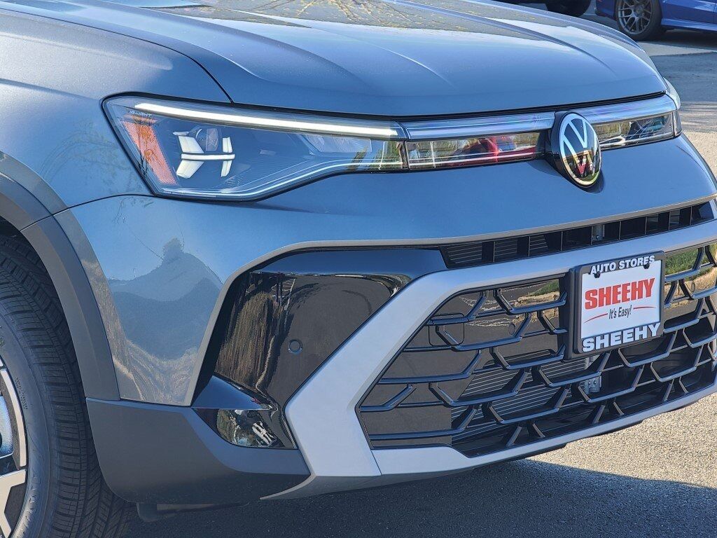 2025 Volkswagen Taos 1.5T SEL Springfield VA