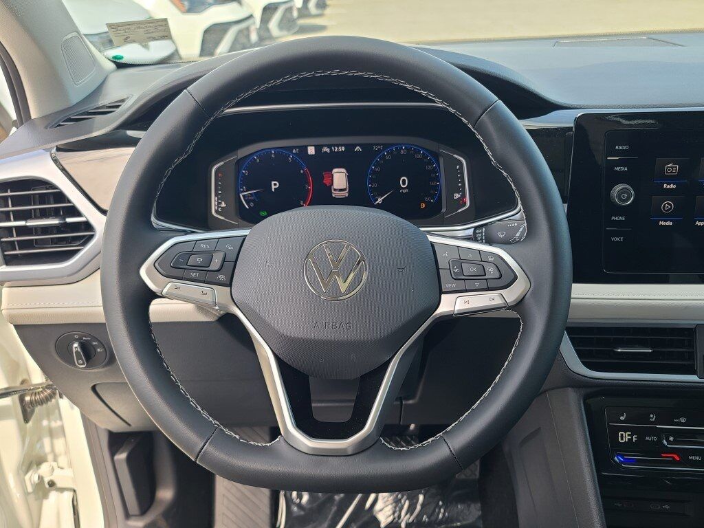 2025 Volkswagen Taos 1.5T SEL Springfield VA