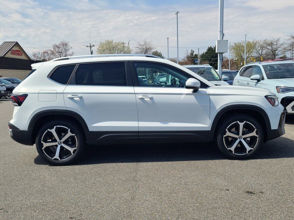 2025 Volkswagen Taos 1.5T SEL Springfield VA