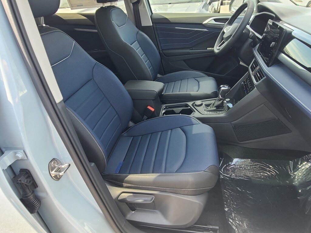 2025 Volkswagen Taos 1.5T SEL Springfield VA