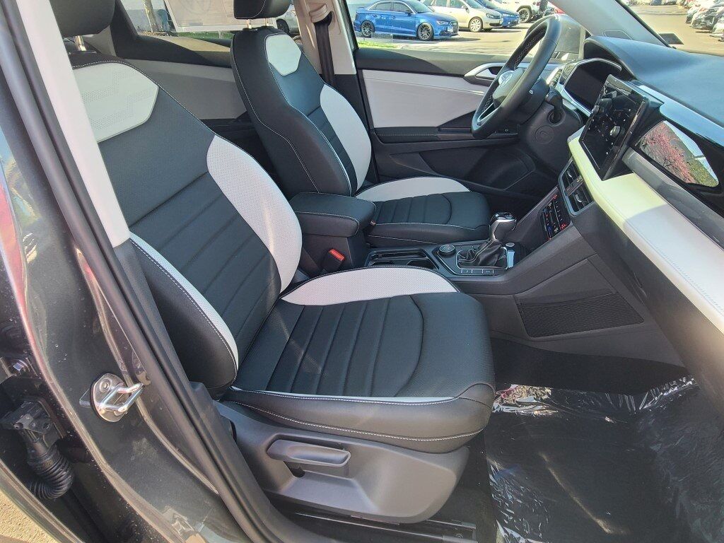 2025 Volkswagen Taos 1.5T SEL Springfield VA