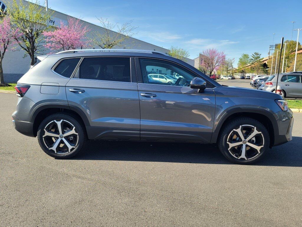 2025 Volkswagen Taos 1.5T SEL Springfield VA