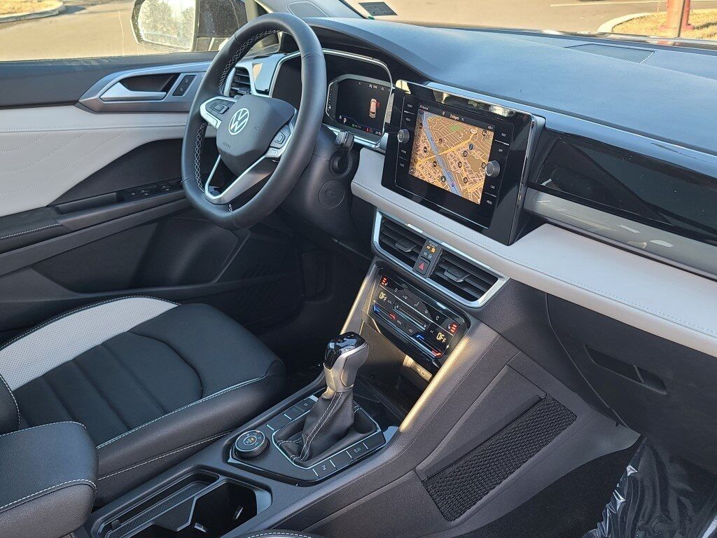 2025 Volkswagen Taos 1.5T SEL Springfield VA